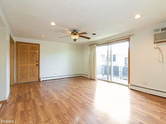 2nd image of 7430 W 111th St APT 712