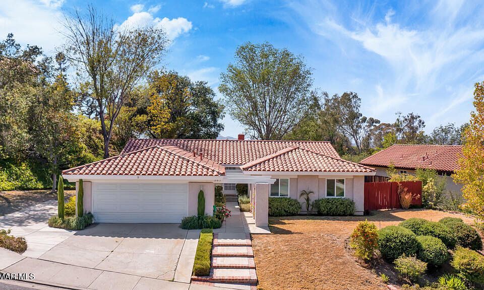 1st image of 367 Larch Crest Ct