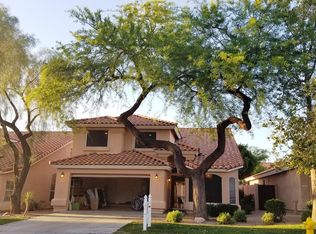 6634 E Saddleback St, Mesa, AZ 85215