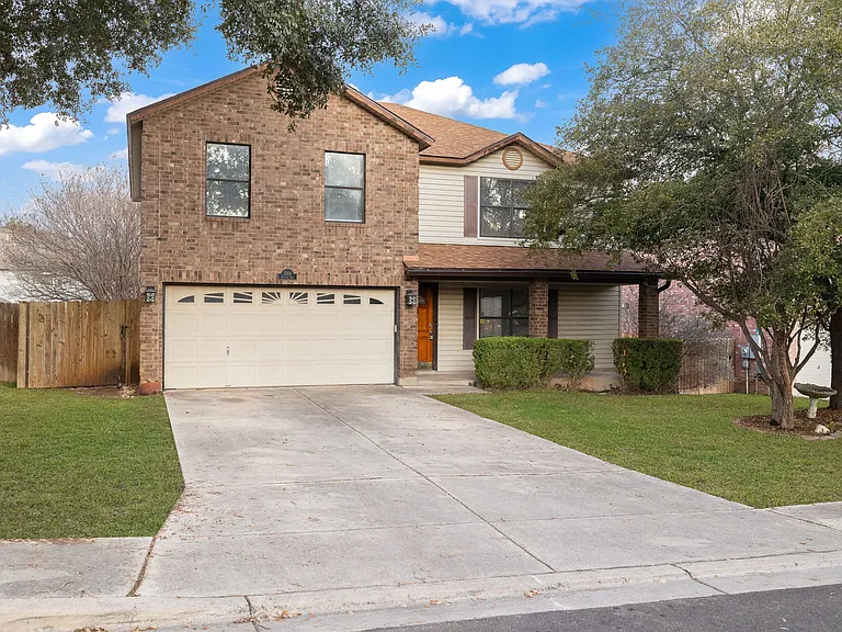 3304 Baldwin Park — Photo 1
