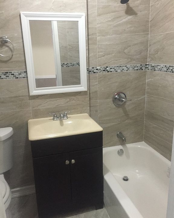 2nd image of 233RD St #1