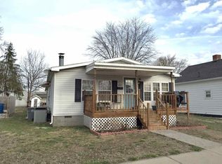 1026 N 10th St, Vincennes, IN
