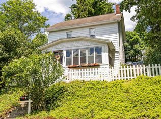 234 Willowdale Rd, Morgantown, WV 26505