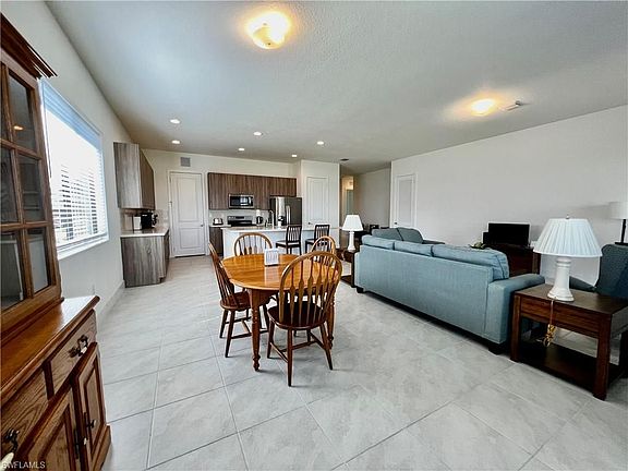 5th image of 5015 Frattina St
