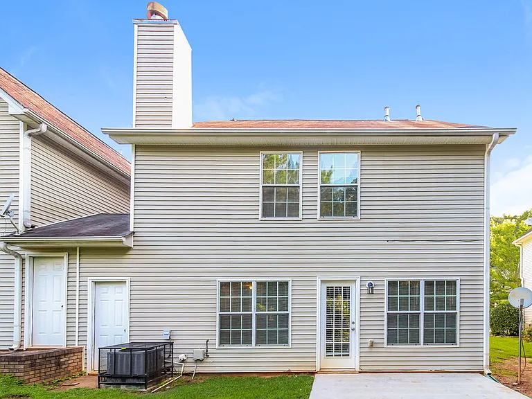 740 Shadow Lakes Dr — Photo 17