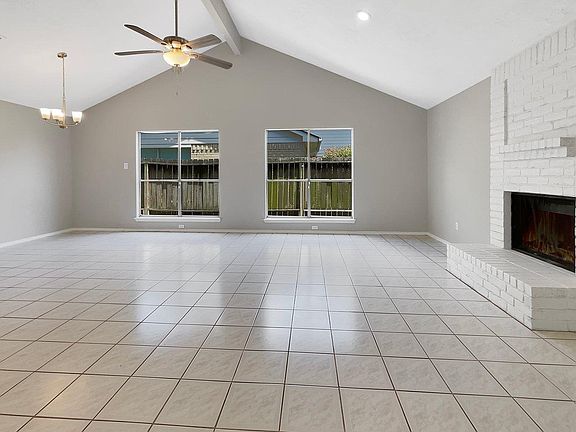 5th image of 6620 Soledad Dr