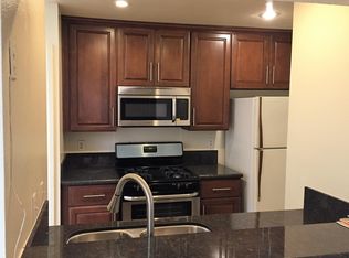 10911 Rochester Ave #304, Los Angeles, CA 90024
