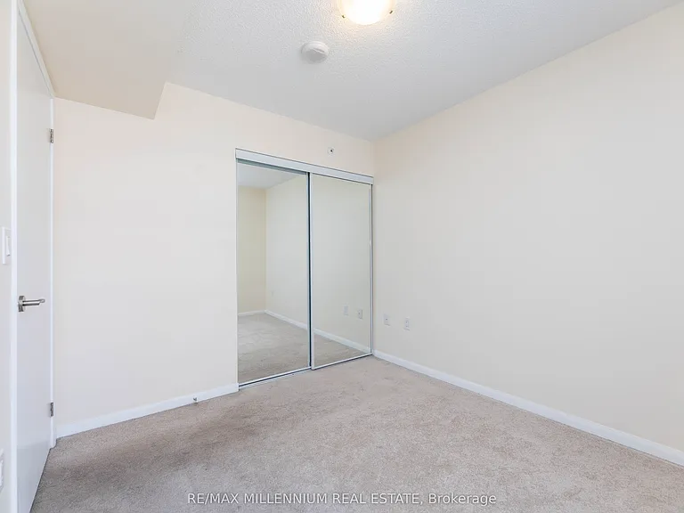 830 Lawrence Ave W #334 — Photo 24