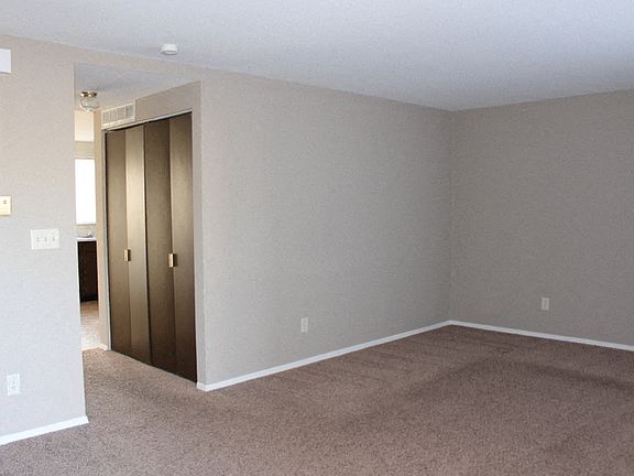 2nd image of 7572 Mount Whitney St