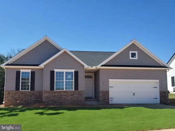 208 Edie Cir Lot 64, Stewartstown, PA 17363
