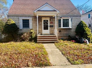 373 Richard Ave, Staten Island, NY 10309