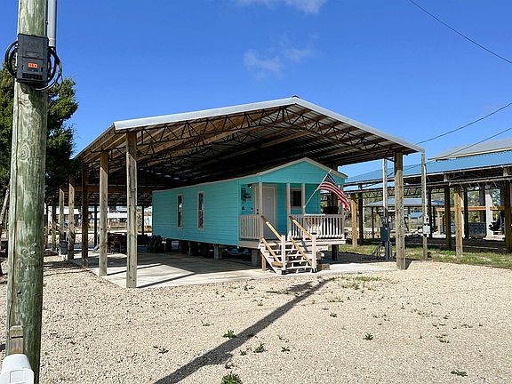 2nd image of 20365 Marina Rd