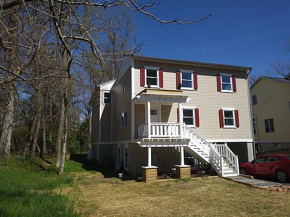 2nd image of 163 E Bayview Dr