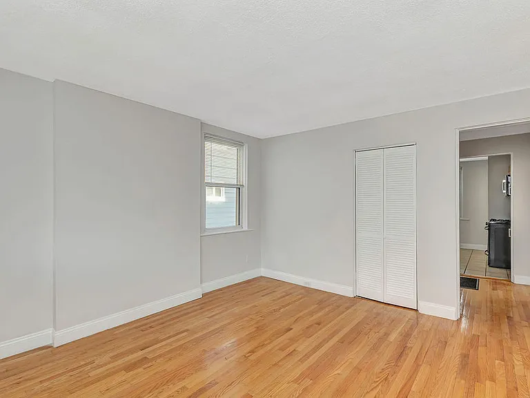 2758 Minot Ave #1 — Photo 6