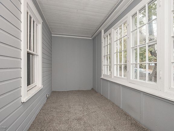 2nd image of 7909 Eve Ave