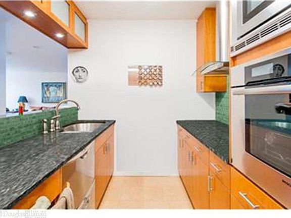 5th image of 245 E 93rd St APT 5M