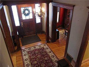 2nd image of 406 Huntington Ave