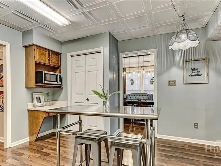 5020 Laroche Ave — Photo 15