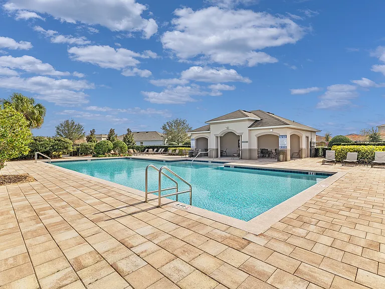 213 Lake Lucerne Way — Photo 14