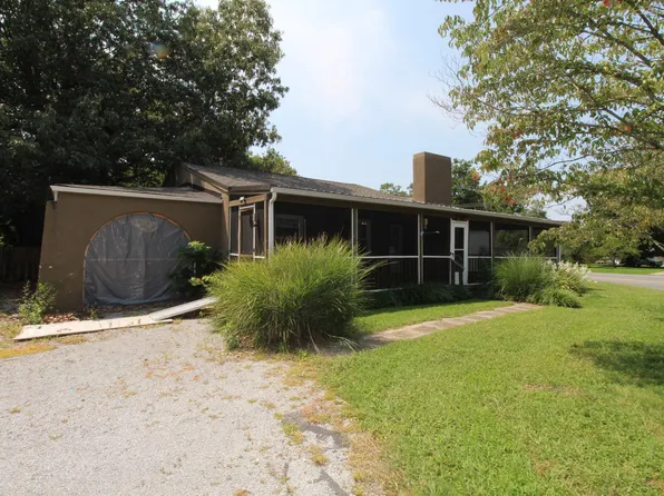 415 Lee St, Wickliffe, KY 42087