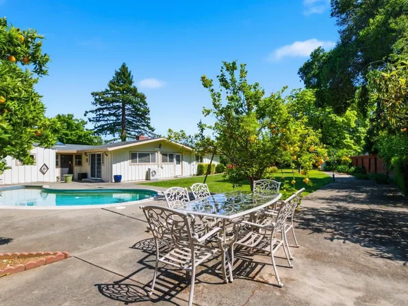 1001 Broadmoor Drive, Napa, CA 94558