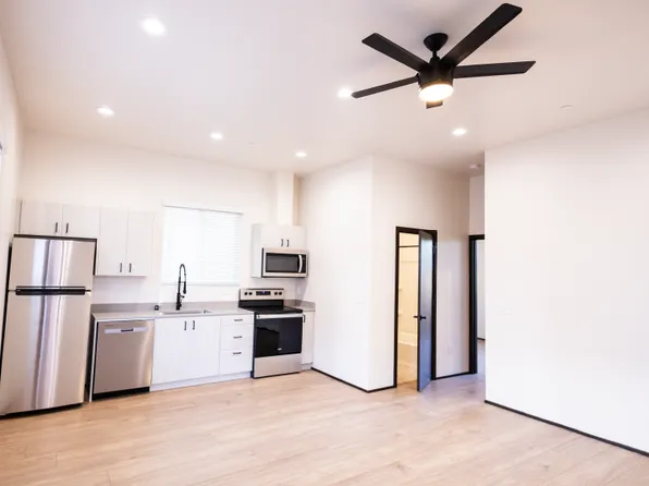 9686 E Railroad St, Elk Grove, CA 95624