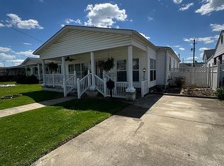 1016 Walnut St, Kenova, WV 25530