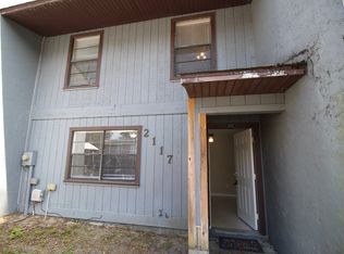 2117 SW 69th Dr, Gainesville, FL 32607