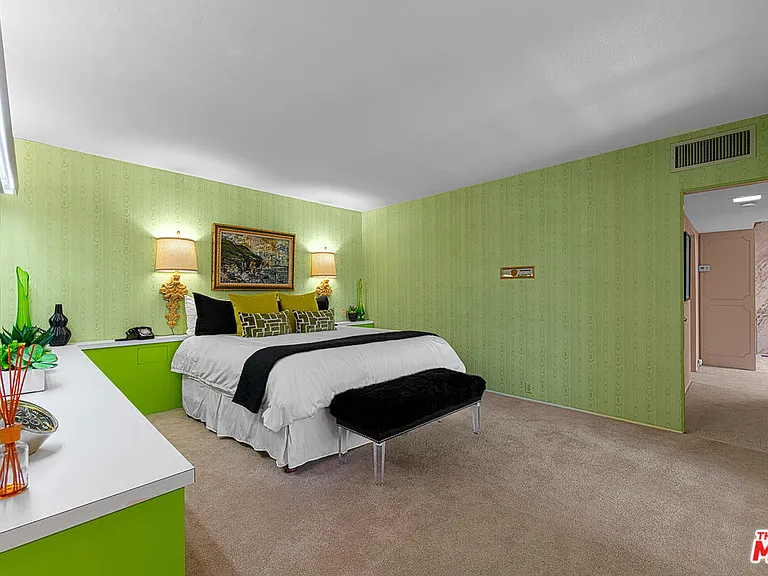 500 W Arenas Rd #8 — Photo 24