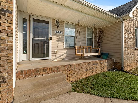 3rd image of 1845 Rapids Ct