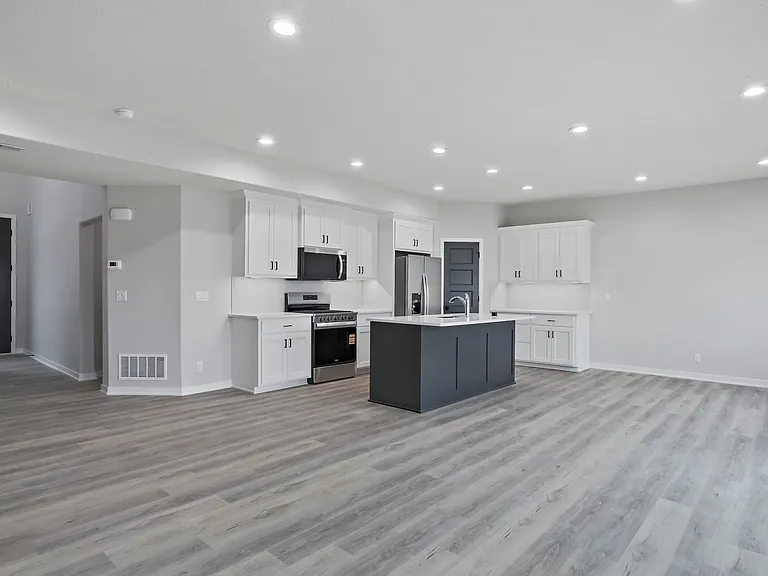 Coventry Wood Townhomes — Photo 5