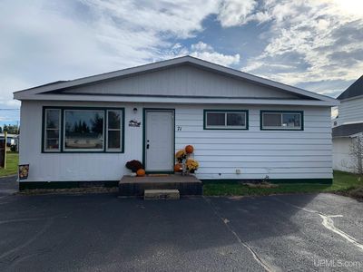 71 E Stephenson Ave, Gwinn, MI, 49841