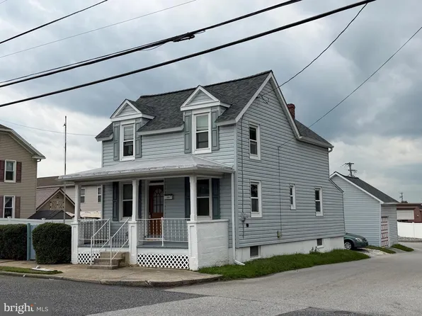 9 Allegheny Ave, Hanover, PA 17331