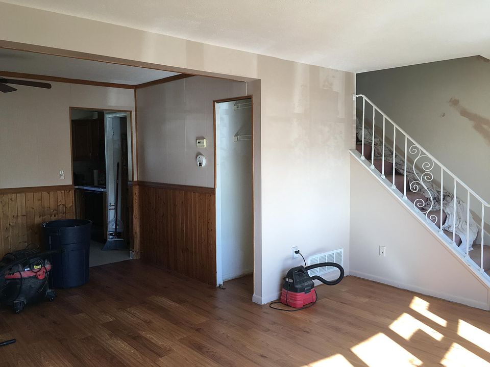 2nd image of 31501 N Marginal Dr