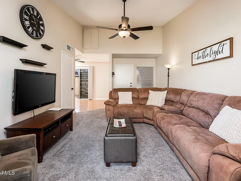 4515 W Continental Dr — Photo 5