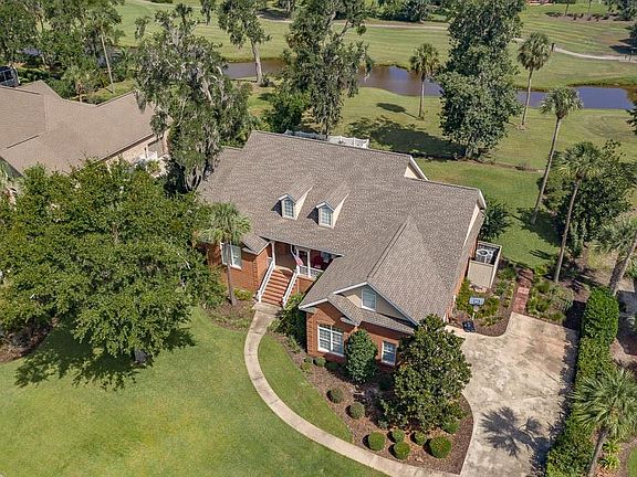2nd image of 123 Riverwalk Dr