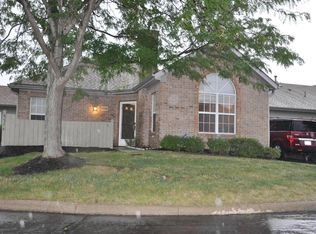 5734 Willow Lake Dr, Grove City, OH
