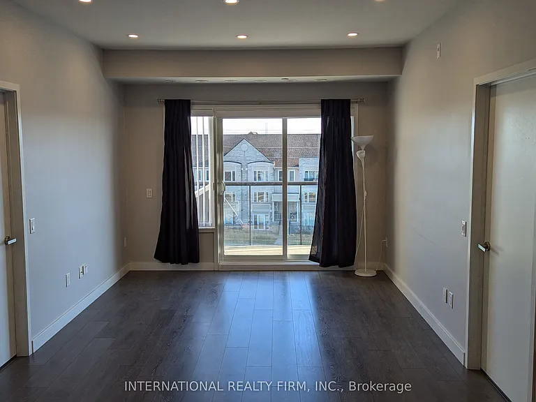 5005 Harvard Rd #405 — Photo 5