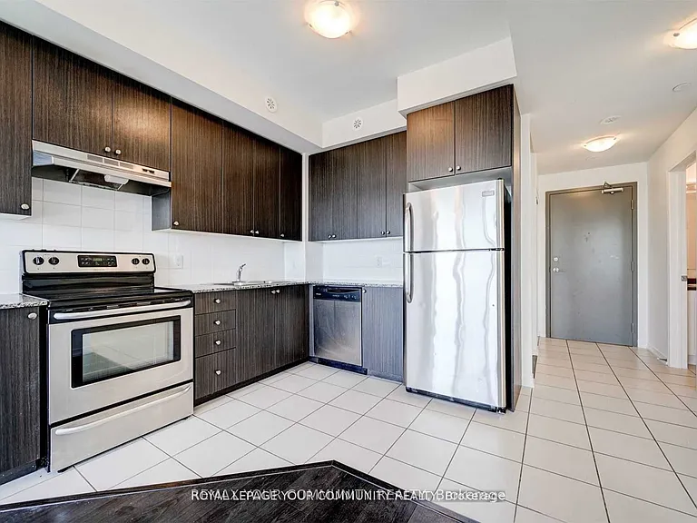 50 Sky Harbour Dr #313 — Photo 15