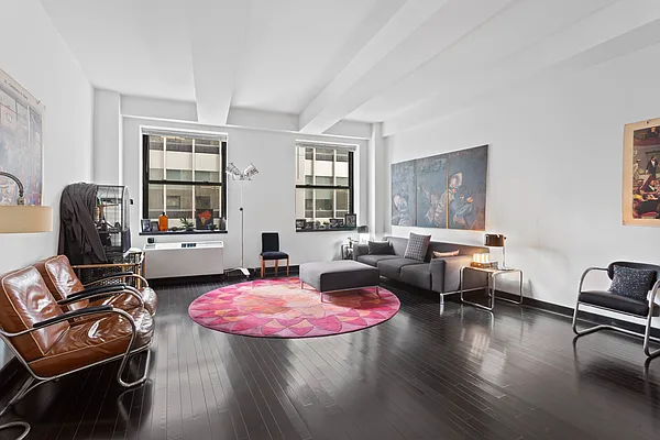 Rented by SERHANT. | media 1