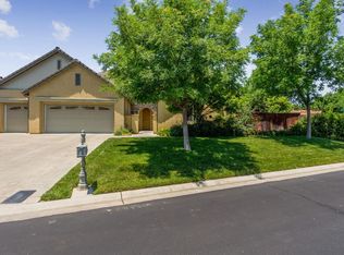 4195 N Bodega Bay Rd, Clovis, CA 93619