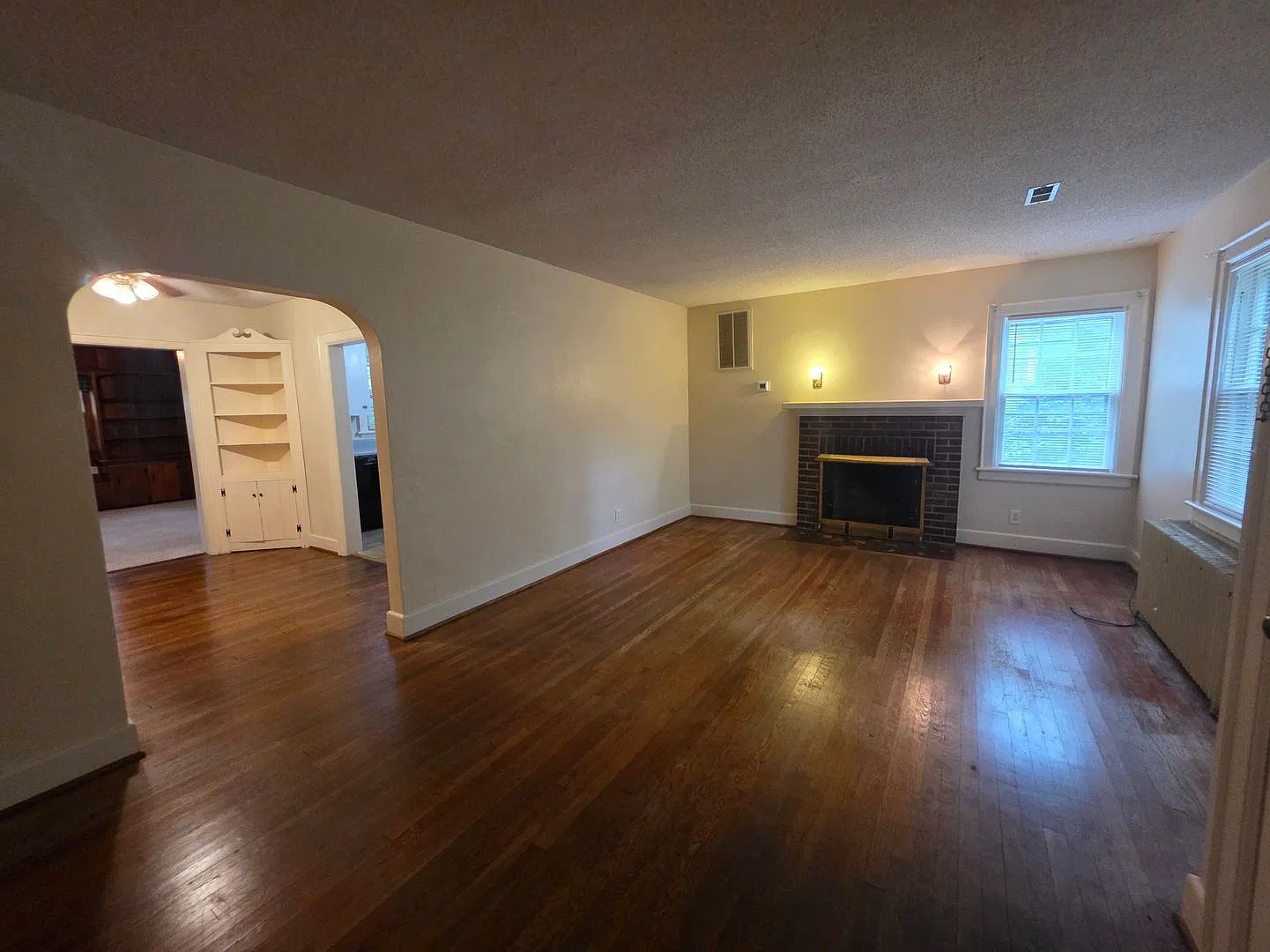 Ellsworth — Photo 3