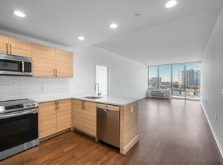 2032 1/2 Hudson St #827, Fort Lee, NJ 07024