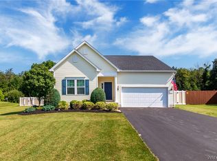 3769 Captains Way, North Tonawanda, NY 14120