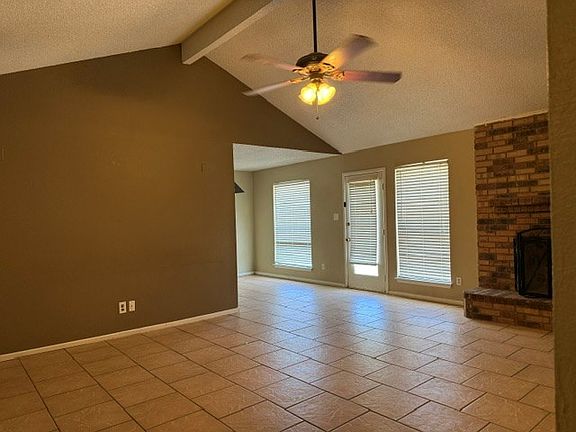 4th image of 5011 Canadian Ave