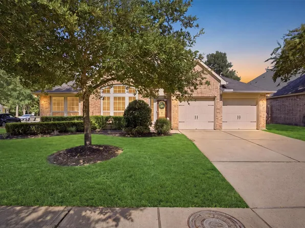 16307 Open Sea Dr, Houston, TX 77044