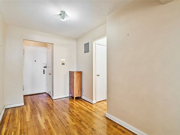 4th image of 84-50 169th St #207