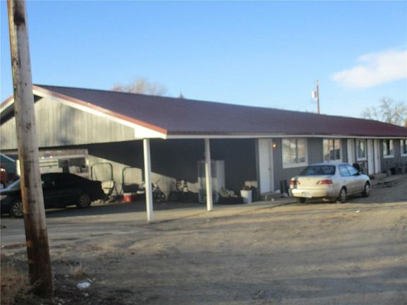 3rd image of 1114 N Crow Ave