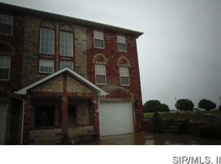 112 Empson Dr, Valmeyer, IL 62295