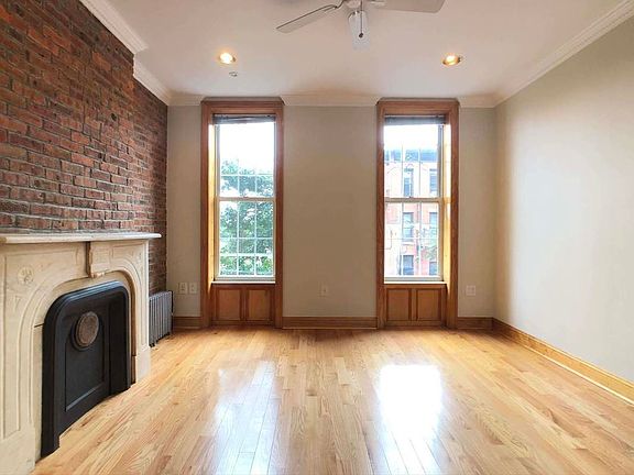 4th image of 663 Henry St #2A